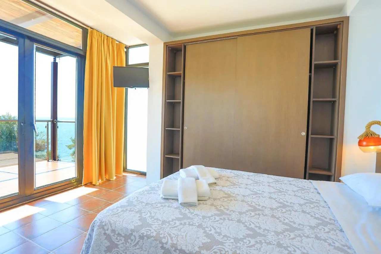 Kalma Villa Dio Nea Moudania 0*,  Greece