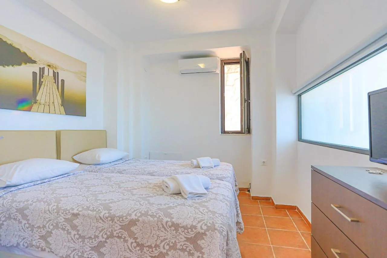Kalma Villa Dio Nea Moudania