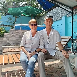 https://bee-cottage-11500.negombohotels.net